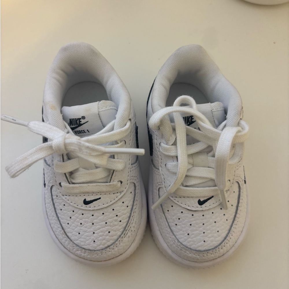 Nike Kids White and Black Sneakers
